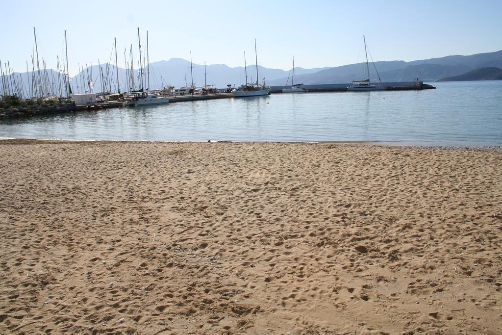 Naiades Marina Hotel (Adults Only) آغيوس نيكولاوس المظهر الخارجي الصورة