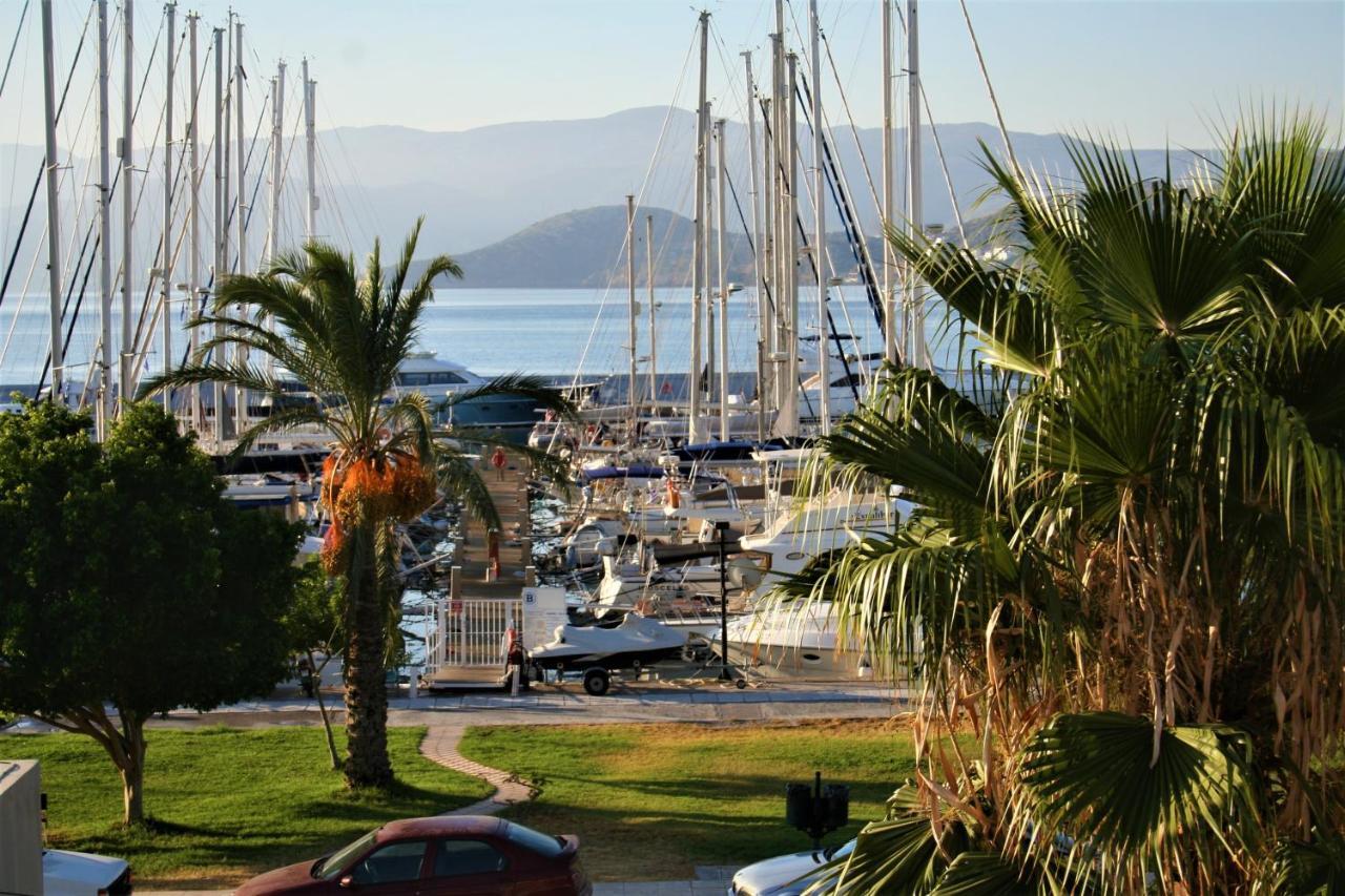 Naiades Marina Hotel (Adults Only) آغيوس نيكولاوس المظهر الخارجي الصورة